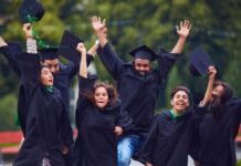 Scholarships for College Students in 2024 Scholarships for College Students