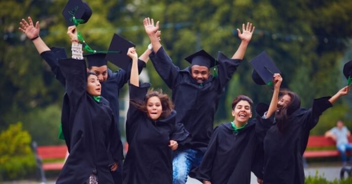 Scholarships for College Students Scholarships for College Students